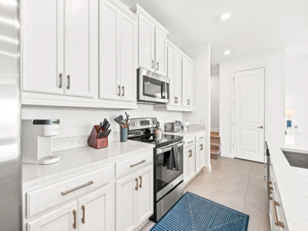 Luxury 4-Bedroom in Kissimmee- Perfect Family Getaway
